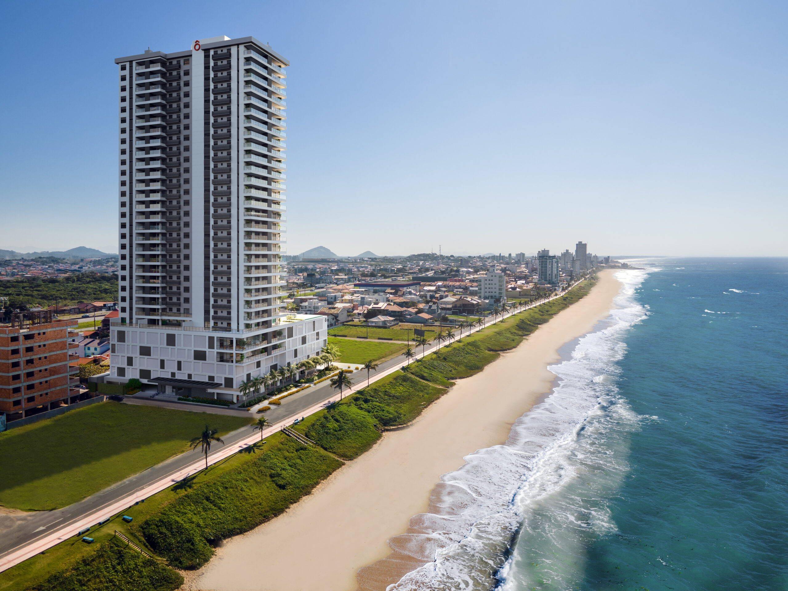 Quais são os principais atrativos do Farol da Barra Home Club?