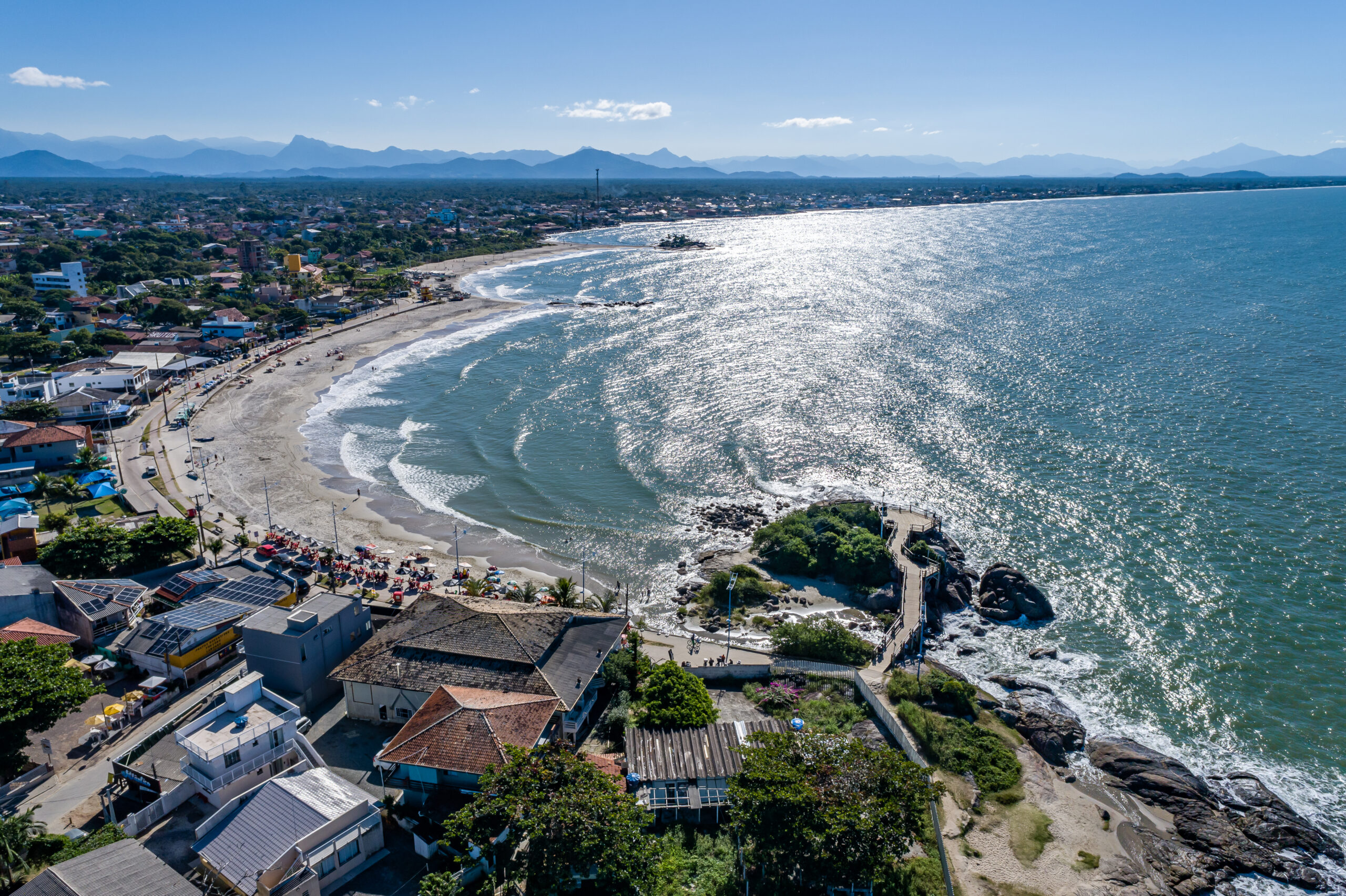 As melhores praias de Itapoá para comprar um imóvel com a RÔGGA